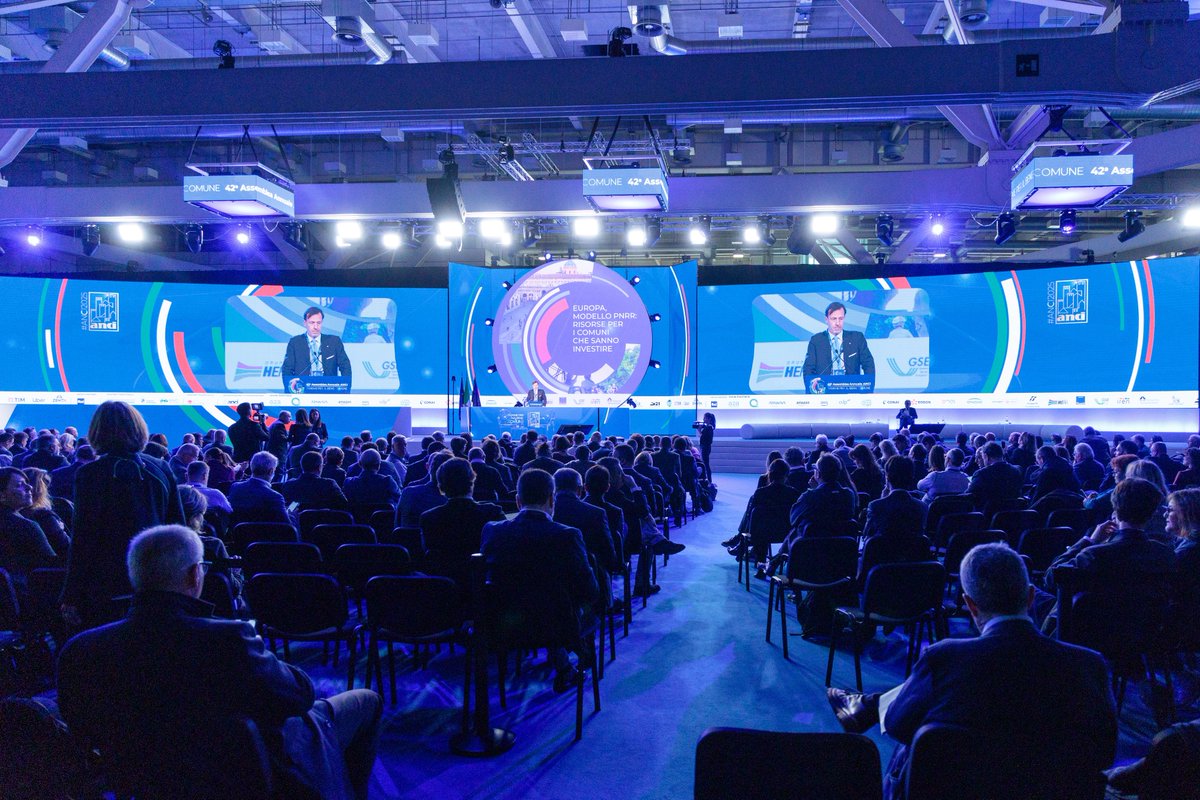 AceaGruppo's tweet image. In occasione della 42ª Assemblea Annuale ANCI, il nostro Amministratore Delegato e Direttore Generale Fabrizio Palermo è intervenuto al panel “Europa, modello PNRR: risorse per i Comuni che sanno investire”, sottolineando come la transizione idrica sia una leva strategica per lo…