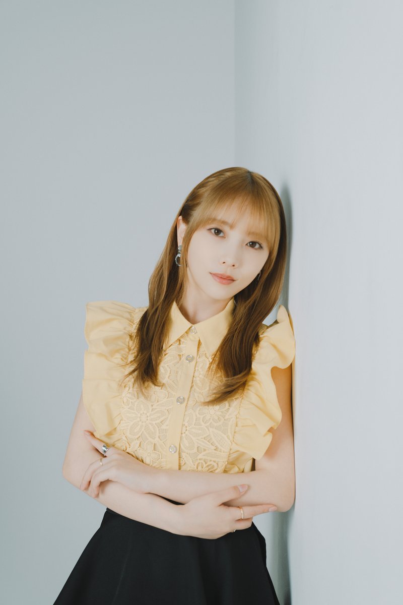 GoodsPress's tweet image. ＼絶賛発売中‼️／
GoodsPress 12月号

「秋の夜長をDO過ごす？おうちエンタメのススメ」の
スペシャルインタビューにご登場いただいた
与田祐希さんの誌面未使用カットをお届けします✨️

📚インタビューの詳細は『GoodsPress 12月号』をチェック！
🔗 amzn.asia/d/hDlx56M…