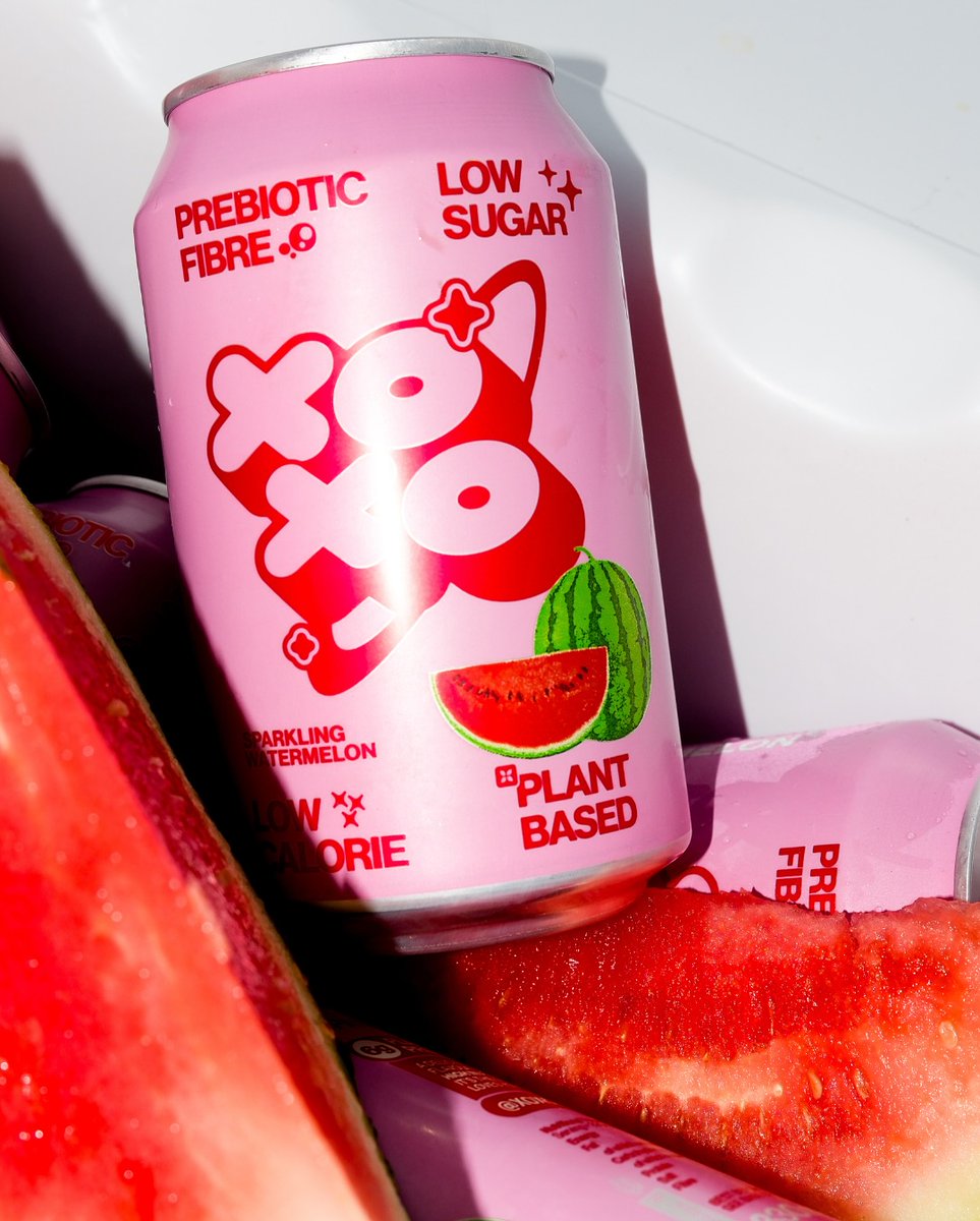 PENTAWARDS's tweet image. XOXO soda&apos;s #packagingdesign bursts with energy through vivid colour palettes and punchy typography. The design is vibrant and modern, with a fun, graphic style that ties seamlessly across flavour variants. #DailyDesignInspiration