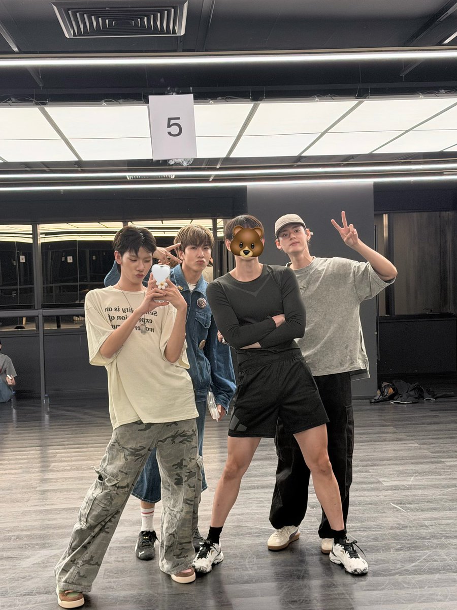 ซ้อมเสดละ เย่~~