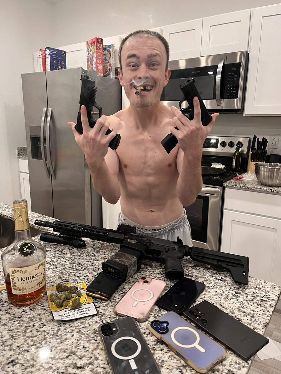 GM to those who say GM 🌞

Let’s keep working hard and believing in ourselves 😈