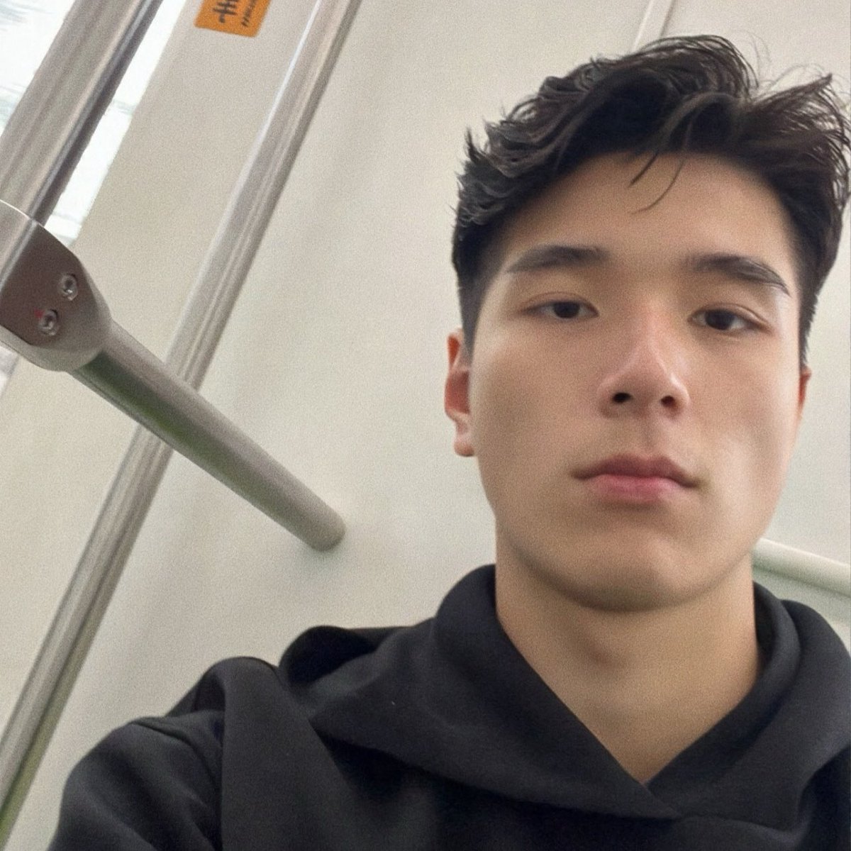 Eaaaw's tweet image. ถ้าวันนี้คุณเจอแต่ทวิตเกี่ยวกับคุณหมอเค้กทั้งวัน คุณอาจจะพลาดอะไรบางอย่างเพราะ algorithm ของ Twitter... 😅