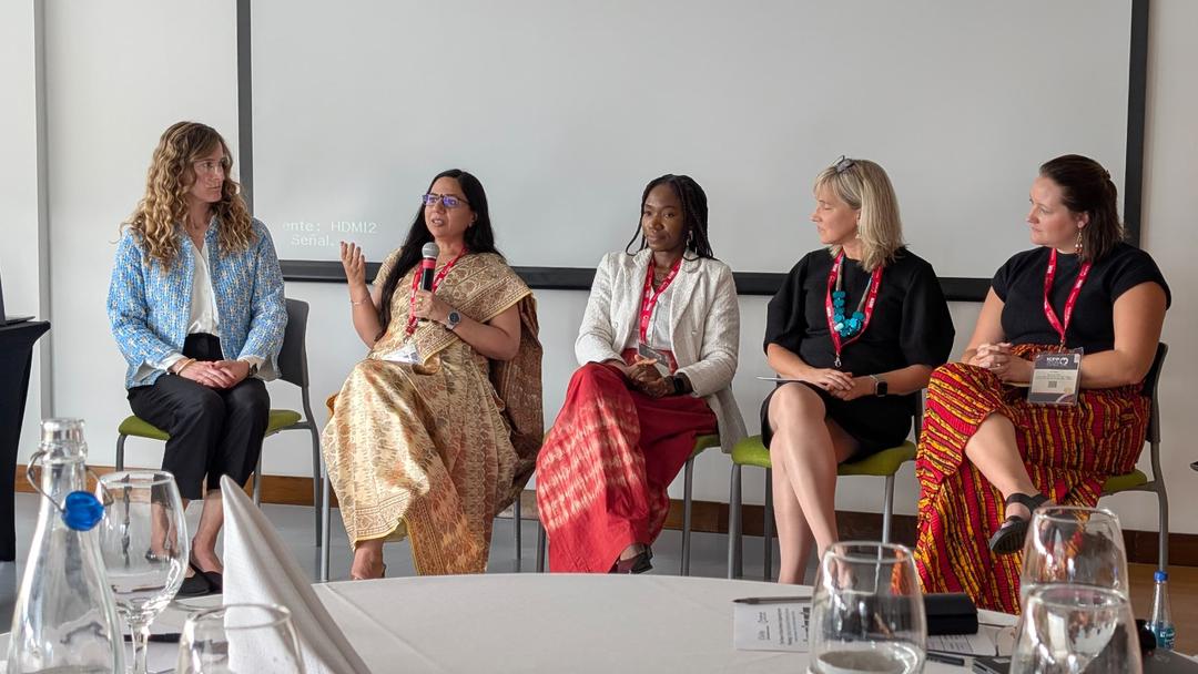 LC_SocialNorms's tweet photo. We were thrilled to join the Global Social Norms and Agency Learning Collaborative and the Center on Gender Equity and Health at UC San Diego  for three engaging sessions at @the_ICFP (#ICFP2025) exploring how social norms, storytelling, and... https://t.co/UyAwx4O3sF