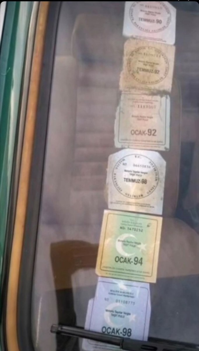 Bunu da hatırlıyoruz demeyin 😎😊Ben bulsam arabanın camına yapıştırırdım :)