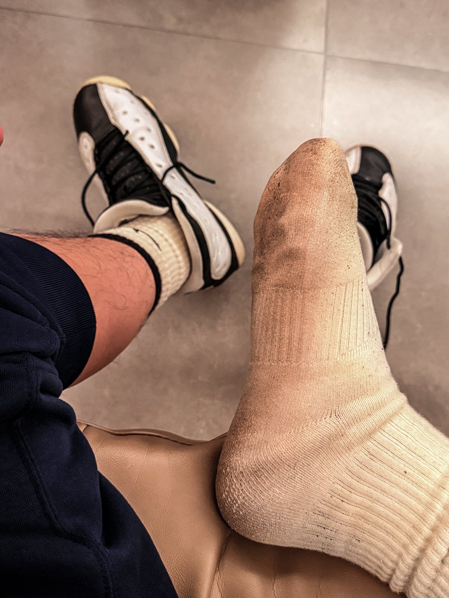 Like him tweet media