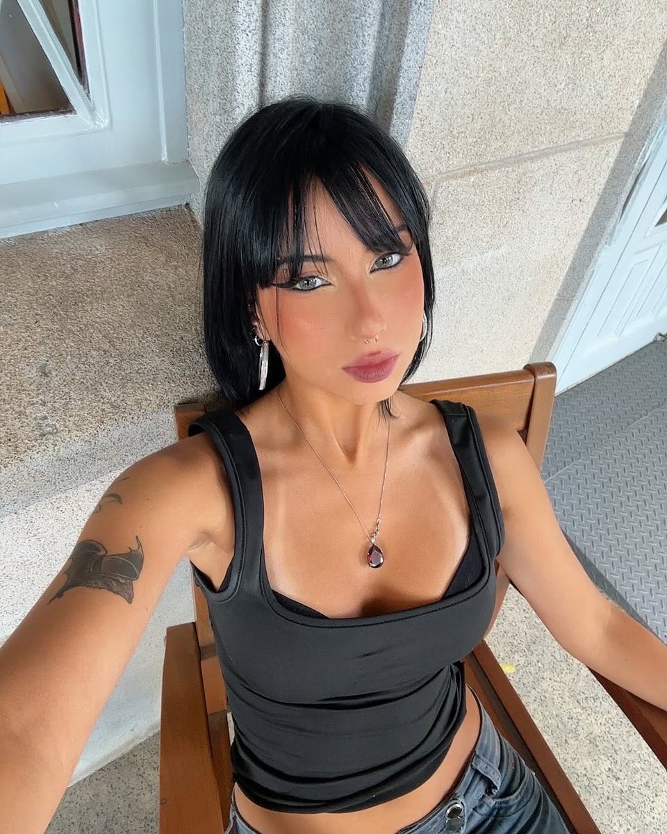 WHISPER0FSEA's tweet image. eu    /     meu plot