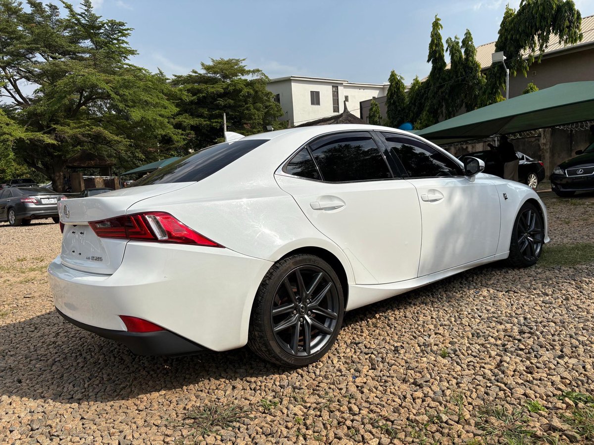 jayautosconnect's tweet image. Secure your weekend bragging rights. This performance luxury won’t last the night. 🔑

Just cleared a pristine, low-mileage 2014 Lexus IS 250 F-Sport. Direct US import with new 2025 customs duty paid last week. Ready for an immediate takeover. ⬇️ A quick thread #FSPORT #AbujaCars