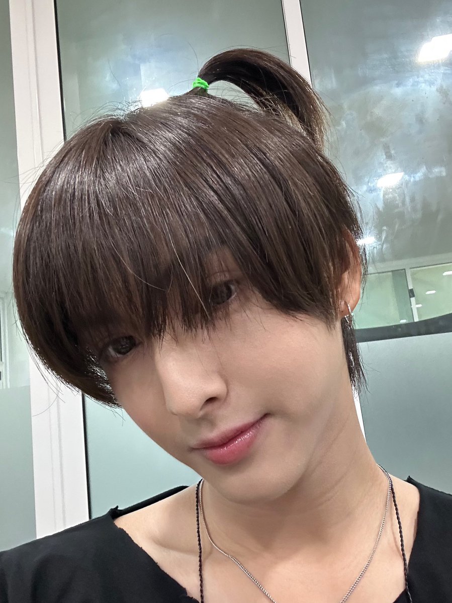 พาคนหวานๆมาฉลองยอดวิวหกแสนของพี่เป้อ คนไหนหวานกว่ากันคะ 55555555