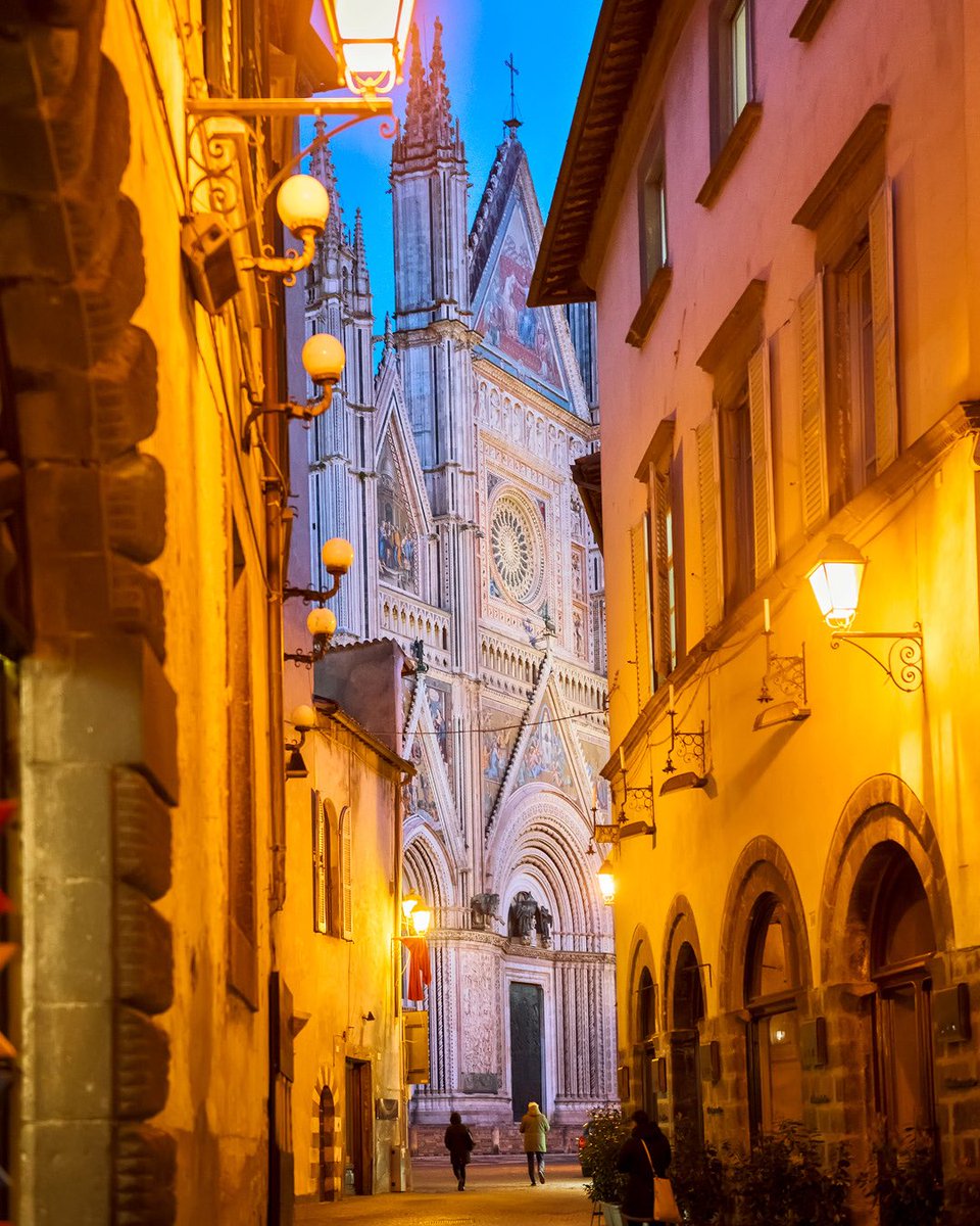 Explore Umbria tweet media