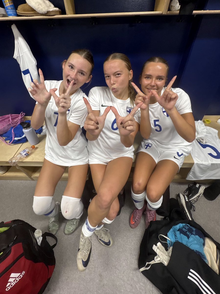 Rose Finnegan 🇺🇸 🇫🇮 👀 tweet media