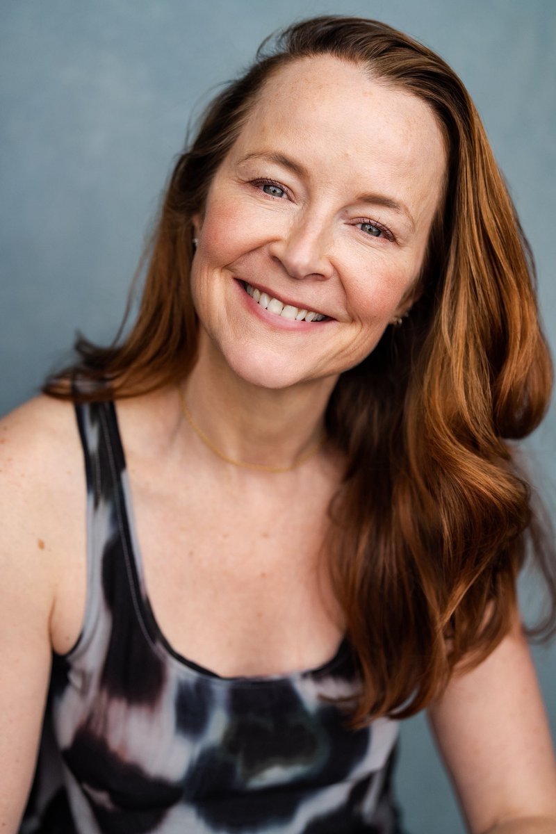 KirstyDillon's tweet photo. @yellowbellyfoto THANK YOU so much for the most relaxing shoot #actorslife #Actress #playwrite #voiceactor https://t.co/ly9x1Tnejt