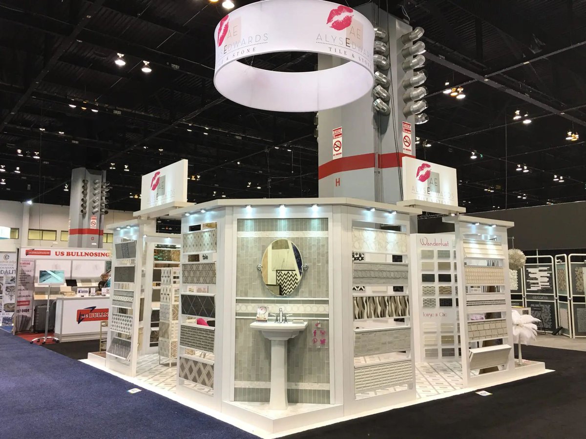 Xibeo's tweet image. Time to check out our extensive collection of custom #tradeshowbooth #designs.

See our galleries buff.ly/3AePZa8