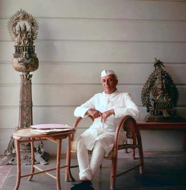SPatra_INC's tweet photo. पंडित जवाहरलाल नेहरू जी सिर्फ बच्चों के प्रिय “चाचा नेहरू” नहीं थे…वे वही नेता थे जिन्होंने आज़ाद भारत की संस्थाओं, विज्ञान, लोकतंत्र और विकास की ठोस नींव रखी,

IITs, AIIMS, DRDO, भाखड़ा–नांगल जैसे प्रोजेक्ट, यही वो सपने थे जिनसे आधुनिक भारत खड़ा हुआ।

बाल दिवस की शुभकामनाएँ! 🇮🇳 https://t.co/0lZGdQforA