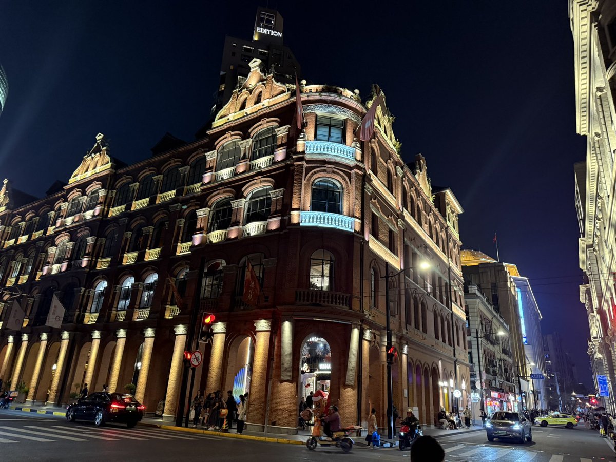 福利姬Michelle彤彤乖分享的黄推图片1 - 网红私拍内容