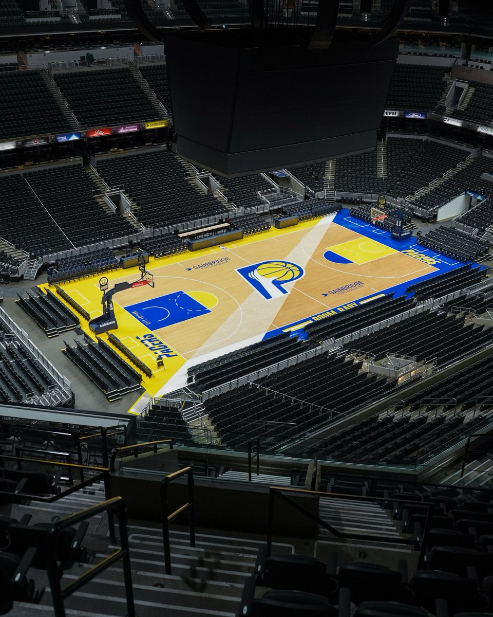 Pacers's tweet photo. one word to describe our City Edition court ⬇️ https://t.co/7QVbt4HkaO
