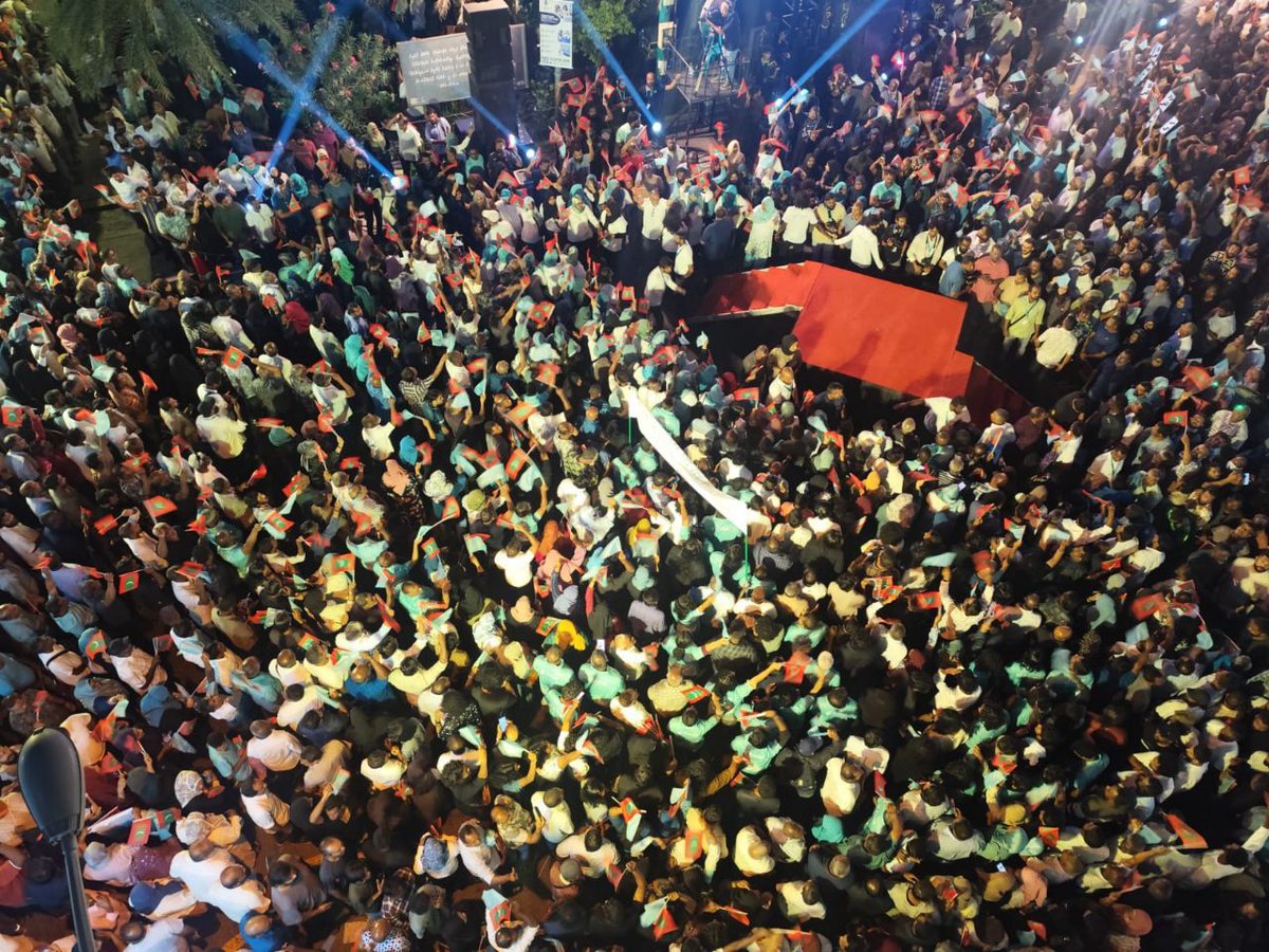 pnc_secretariat's tweet image. ދިވެހީންގެ ރާއްޖެ ބޮޑު ބައްދަލުވުން. 

#DhiveheengeRaajje 
#CongressPartyMV 
#hafthaa104