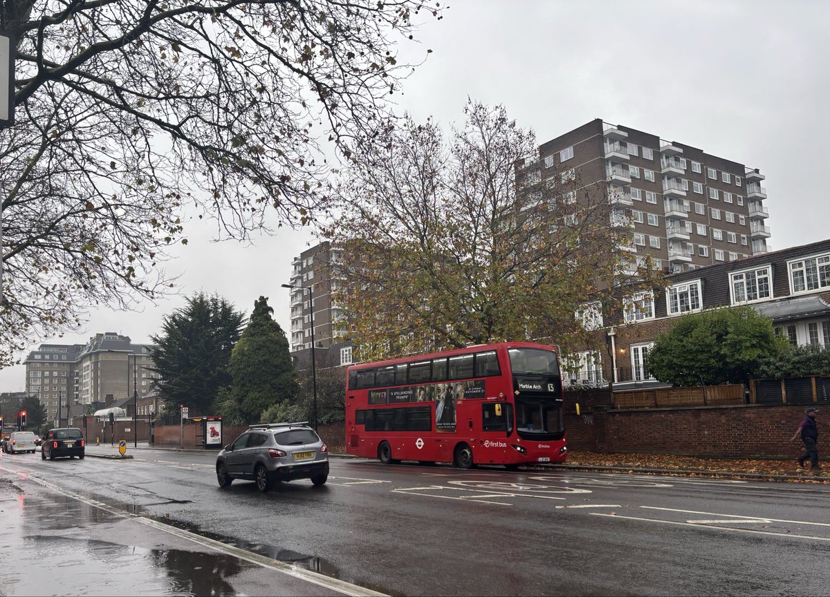 sayaka_tsuzuki's tweet image. Rainy St John's Wood walk.
しとしと雨のセントジョーンズウッド
ロンドンの落ち葉は、本当に贅沢なほどのボリューム😳🍁🍂

#London #StJohnsWood #RainyDay #LondonDays #uk #LondonLife #LondonWalk #ロンドン生活 #イギリス生活 #海外生活