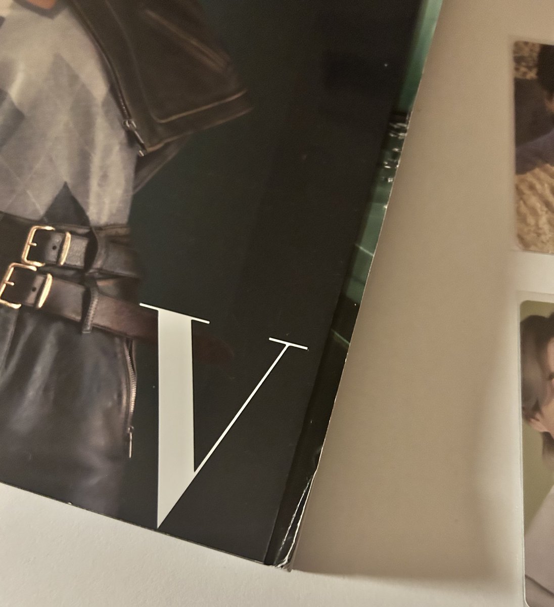 yunkiitten's tweet image. bts satış/takas/go
🩷 urunlerin videolarini gonderiyorum paketledikten sonra foto atiyorum 
❄️ album pcler 250 festalar 150 photoflio yoongi 450
🔖 vogue dergi ucu kirisik

@bangtantakas @btssatistakasrt @pcsatistr @albumsatistrr @kpopsatispc  @bgsatistakass @herturlugort