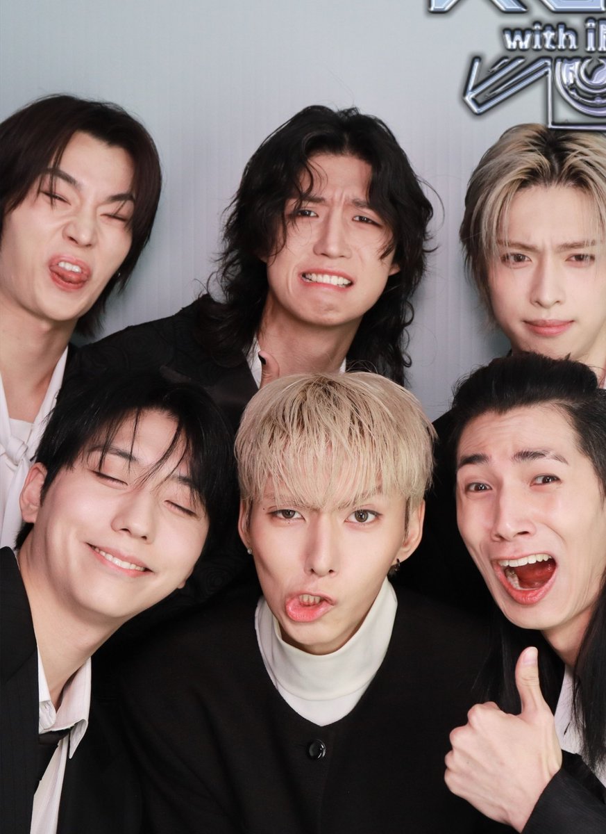 jooyeonsfan's tweet image. my silly xdinary heroes 😭