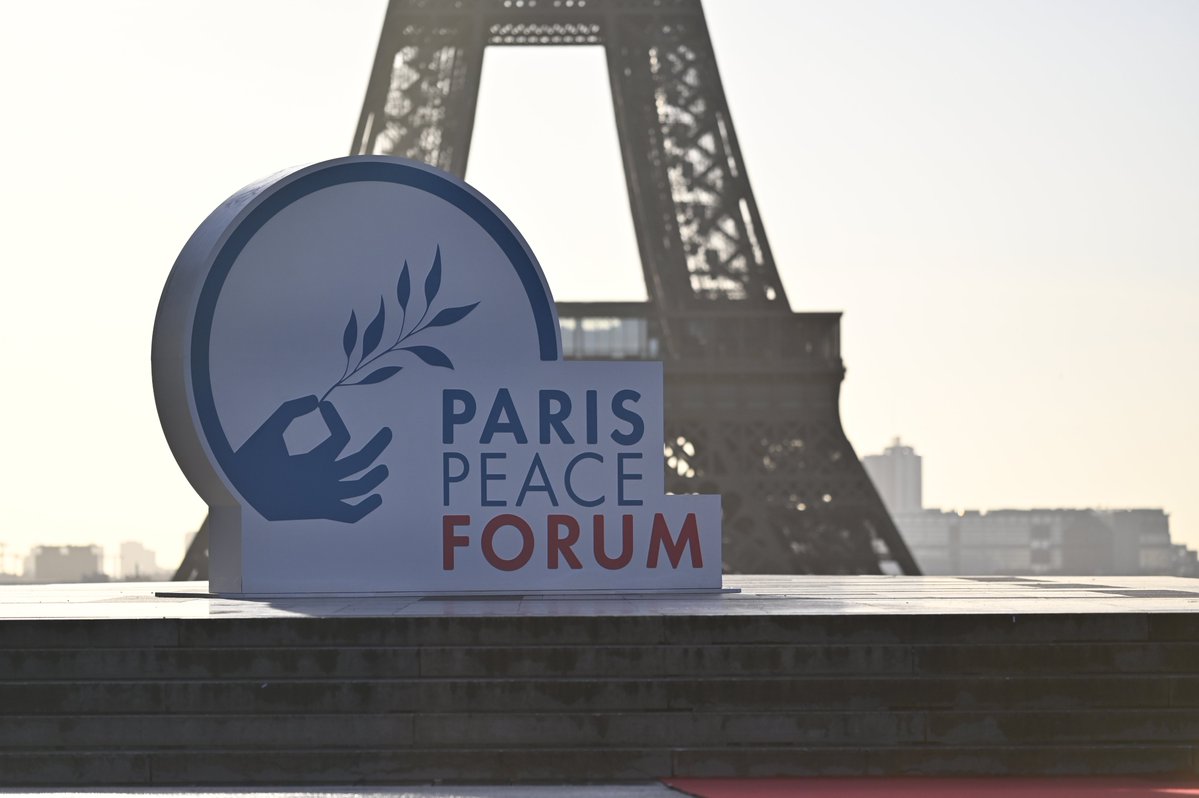 inria_chile's tweet image. 📍París 🇫🇷 | En el @ParisPeaceForum  #PPF2025, participamos en el evento“From disruptive code to restrained conflict”, dónde se abordó el impacto de las tecnologías digitales y la #IA en los conflictos y los retos en derecho internacional y protección de civiles que genera.