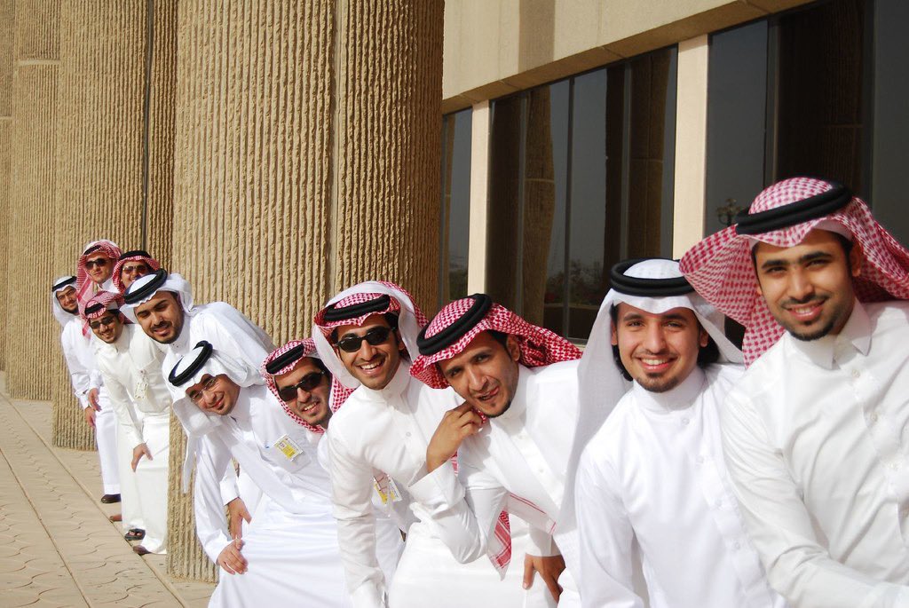 A3A's tweet photo. خريجي كلية الجبيل الصناعية ٢٠٠٨م https://t.co/eV9sQwsDeP