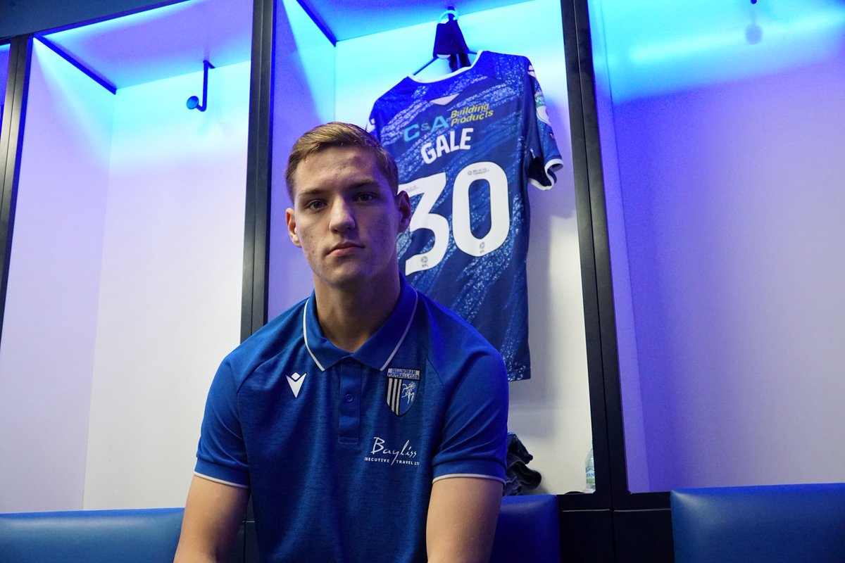 Delighted to have signed a new deal💙
Grateful for all the support from the club and fans 🤝<a href="/TheGillsFC/">Gillingham FC</a>