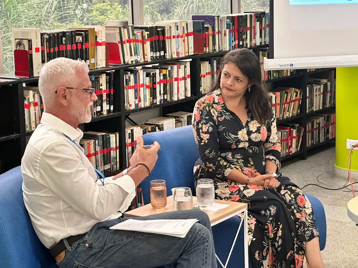 MisionONUCol's tweet image. Conversamos con más de 250 empleados de @ComfenalcoAnt durante webinar sobre la implementación del #AcuerdoDePaz, al cumplirse #9Años de su firma, donde resaltamos, entre otros temas, rol del sector privado, la academia y la sociedad en la construcción de paz en los territorios.