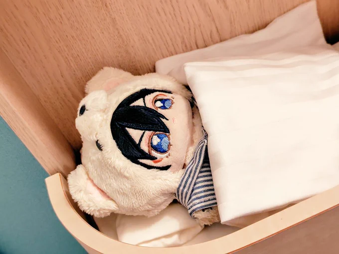 #推し活なら東横イン ぬい用のガウンとお布団が借りられるサービスがあったので迷わず課金したよね