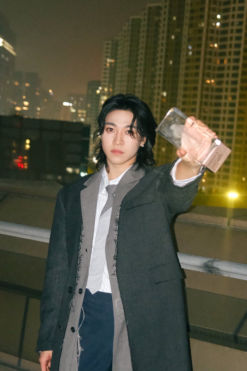 santa_zanduo's tweet image. アジア実力トップダンスシンガー賞🏆
を頂きました✨🙏

まだまだ頑張り続けます！
Asia's Best All-Round Performer Award　🏆🙏
Thank you 

CHINA NEW MUSIC RANKING AWARDS CEREMONY