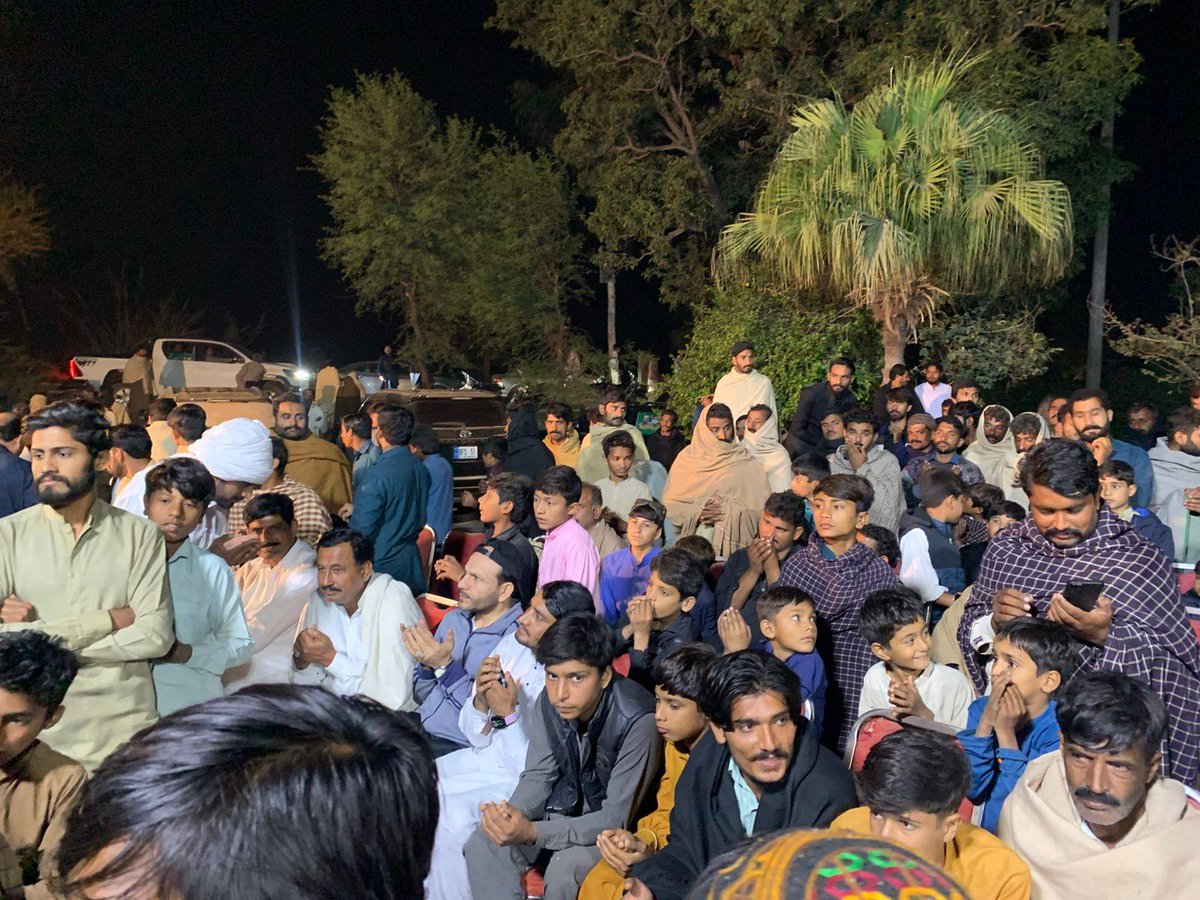 updates_pmln's tweet photo. ضمنی الیکشن حلقہ پی پی 73

مسلم لیگ ن کے نامزد امیدوار میاں سلطان علی رانجھا کی بھرپور الیکشن کمپین جاری https://t.co/HFIf2TCdfg