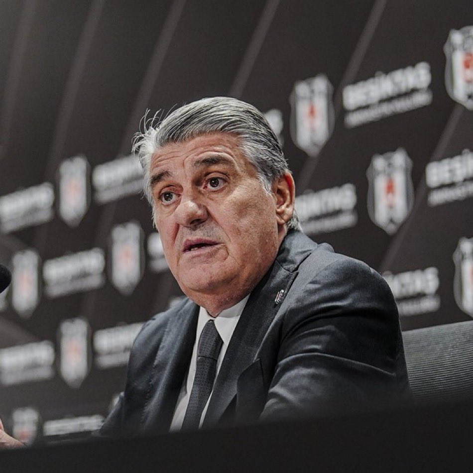 Verilen sözler tutulmadı taraftarı kandırdınız  istifa edin 
 #BeşiktaşBizimDefolunGidin