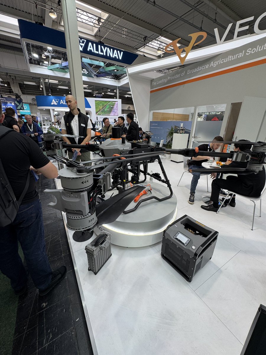 Ben White tweet media