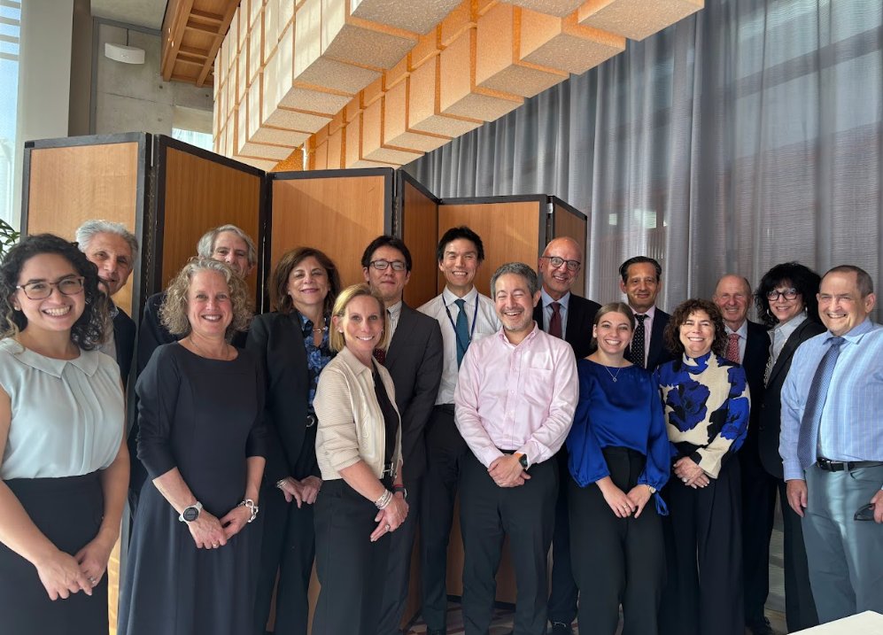 AJCCEO's tweet image. Inspiring lunch with @projinterchange alumni in Japan. Project Interchange connects leaders worldwide with Israel, offering them a firsthand look at the country, fostering a deeper understanding. Grateful to connect with this group of changemakers who continue to build bridges…