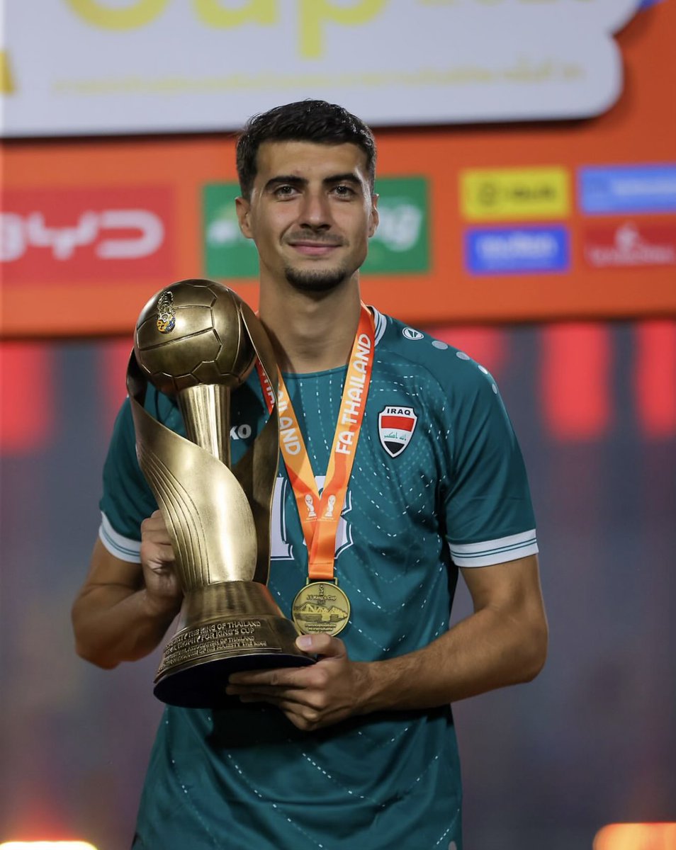 🚨🚨🚨🚨🚨🚨🚨🚨 

عمار محسن ينضم لقائمة منتخبنا بديلا للمصاب علي الحمادي