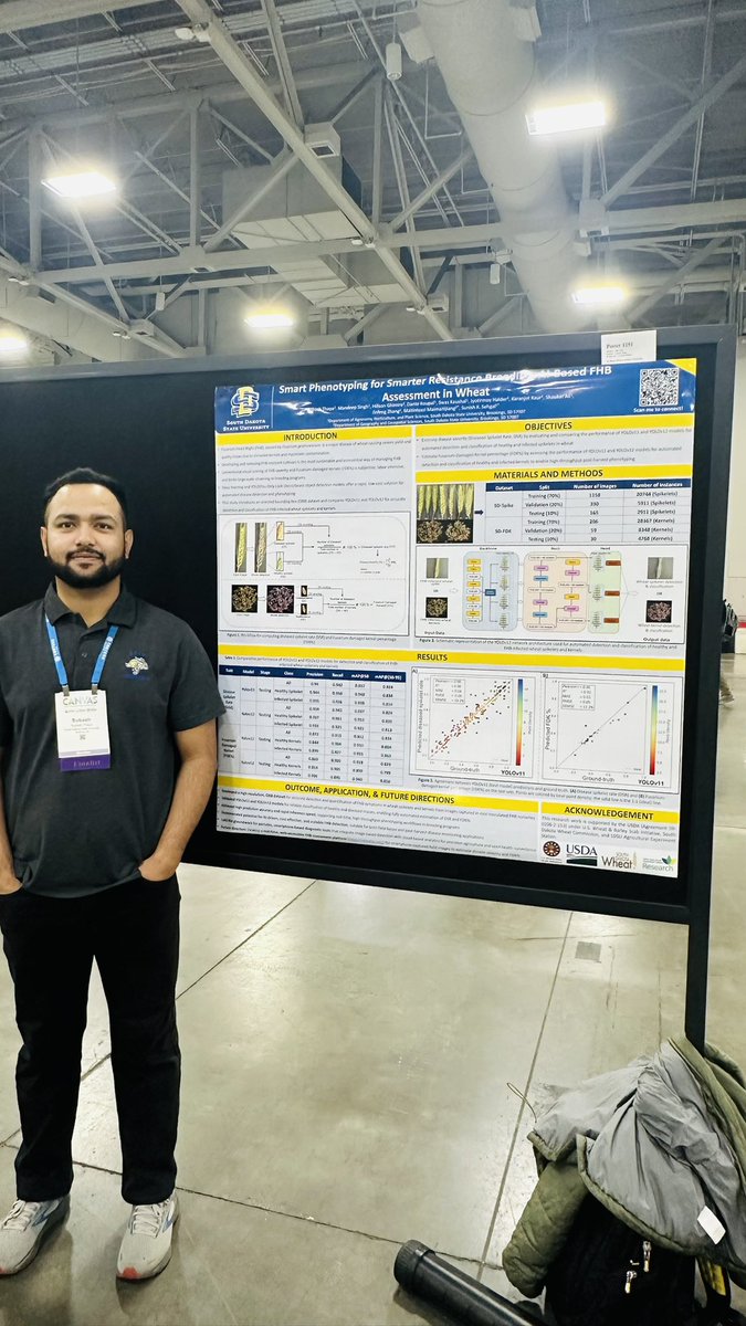 WheatInnovation's tweet image. 🎉 Congrats to @SubashSDSU  for snagging 3rd  place in the Diversity poster contest at the CSSA-ASA-SSA Tri-Society CANVAS Meetings! 🧠🌾#TeamWheat @wheatsd @SDStateCAFES