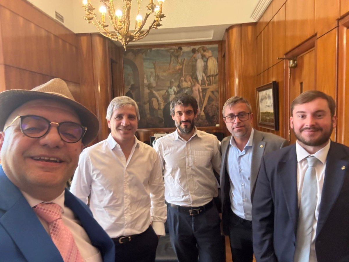 Con el equipo completo <a href="/Felii_N/">Felipe Núñez 🦅</a> <a href="/FedericoFuriase/">Federico Furiase</a> <a href="/VauthierMartin/">Martín Vauthier</a> <a href="/LuisCaputoAR/">totocaputo</a> que lindo momento pasamos