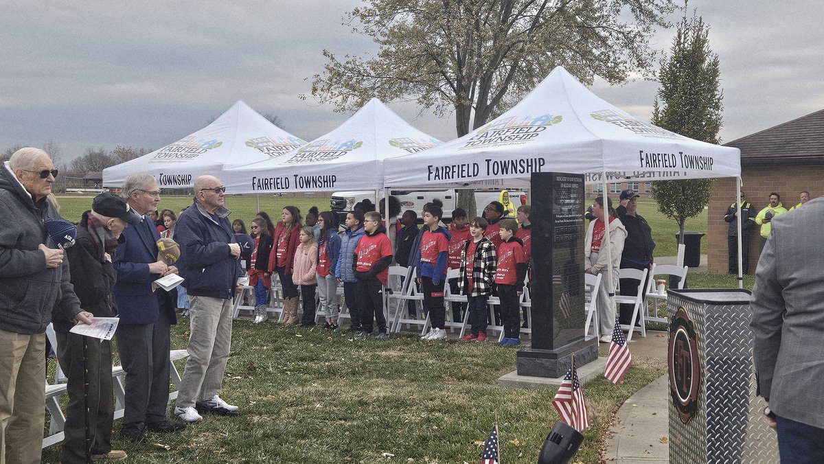 Hayes/Sanchez tweet media