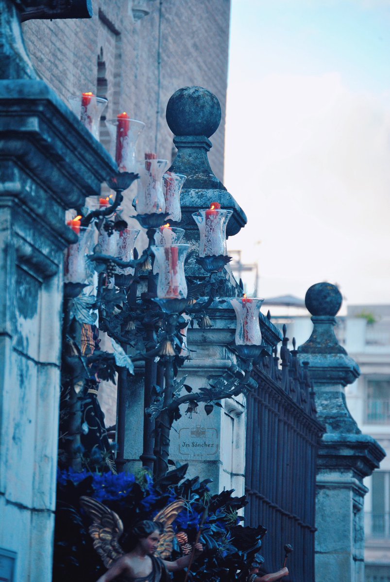 Detalles de un Viernes Santo….