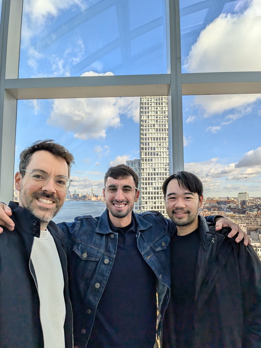 joenrv's tweet image. Hanging out with @shafu0x and @jakeloo in the @merit_systems office!