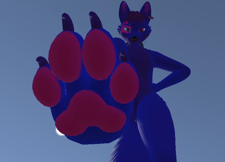 Fierybluefox's tweet image. I can easaly just rest my paw on you~