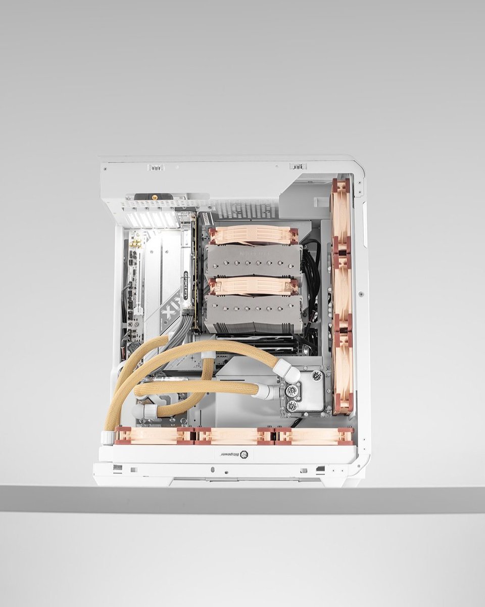 thinkcomps's tweet image. ➔ CASE MOD ➔ This week for Case Mod Friday we have the White Colored Coffee from by_niklot! This build is done inside the SSUPD Xhuttle case mixing both air and watercooling and you can see why the build is called white colored coffee! thinkcomputers.org/case-mod-frida…