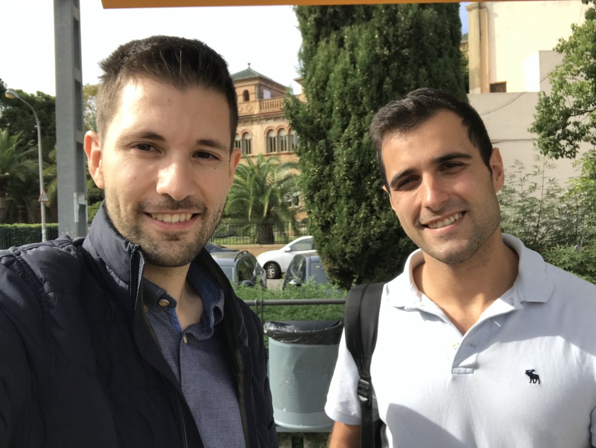 raul_rrr's tweet photo. Enhorabuena a los nuevos compañeros que han aprobado Secretaría-Intervención, en especial a mi buen amigo @edualbadom. ¡Bienvenidos a la habilitación nacional! PD: Foto de hace 3 años en nuestra etapa de opositores 😂. #FHCN https://t.co/evRzGSSkUA