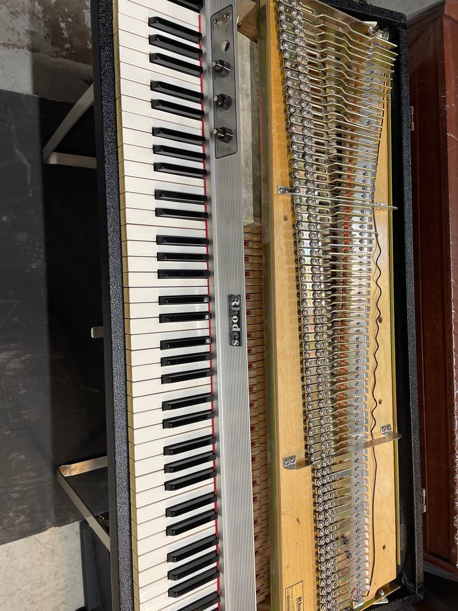 KeyboardExInt's tweet image. Fender Rhodes 73 Suit Case Piano For Sale. KeyboardExchange.com