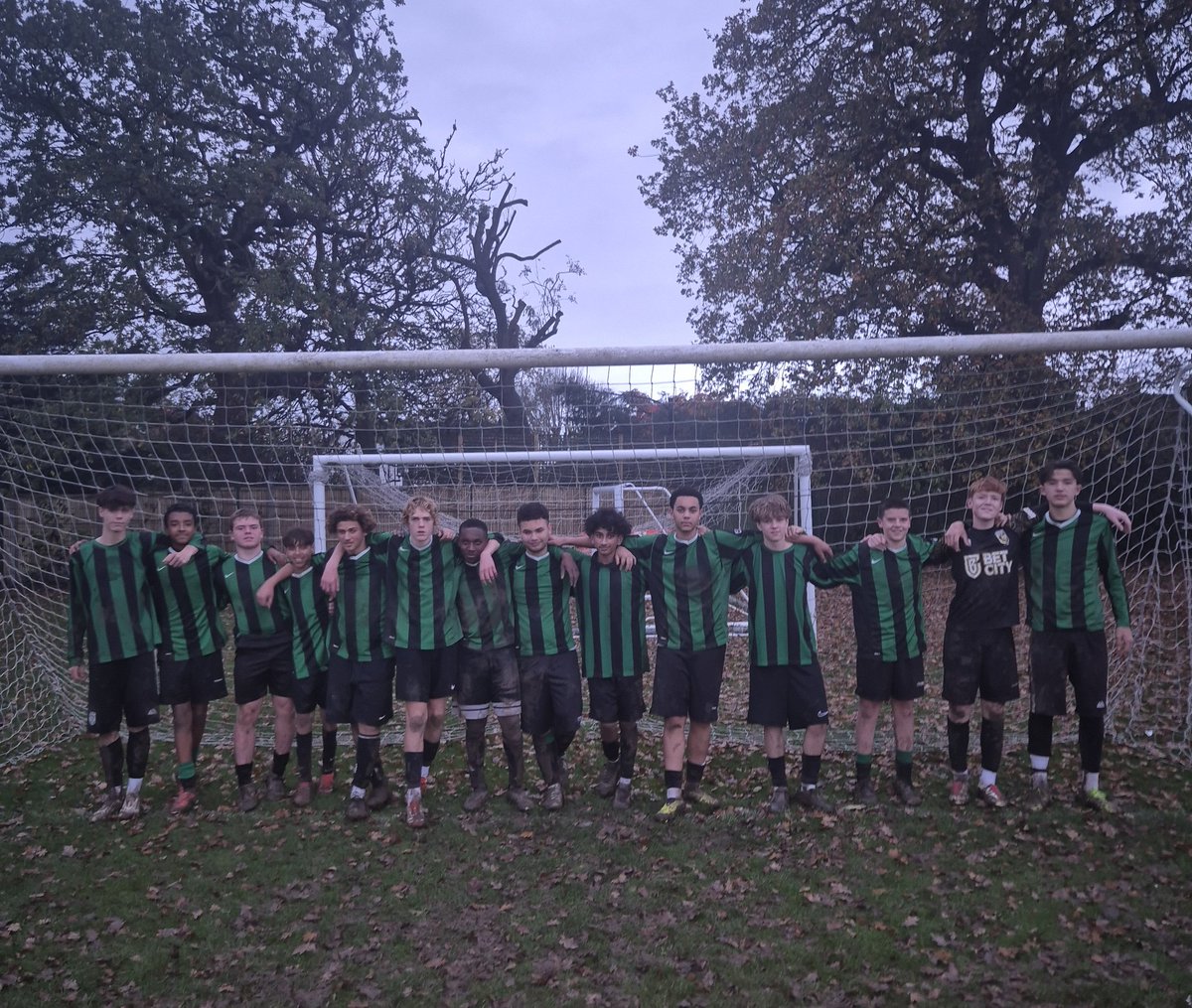 CoombeBoysPE's tweet photo. β½οΈ Well done to the Year 10 team who beat Esher on penalties in the Surrey cup, MOTM WH for two great penalty saves which won us the match β½οΈ #football #Surreycup #coombeboysschool #CBSPE https://t.co/n3G9U9fGd6
