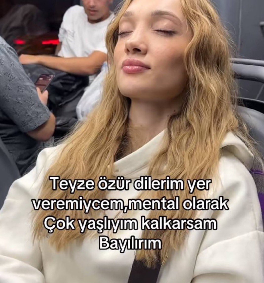 Tülin (@birazgerildik) on Twitter photo 