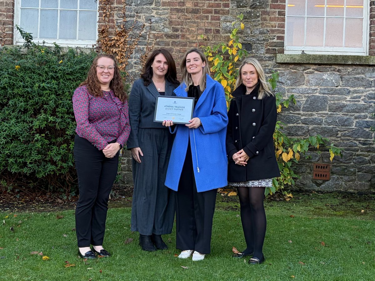 It's so nice getting to meet all our Athena Tracker Legacy Partners! Congratulations to Principal Mairead O’Halloran and the team at <a href="/FingalCC/">Fingal Comm College</a> on their 5-year award.
We look forward to continuing this valued professional partnership.
#AthenaTracker #LegacyPartner
