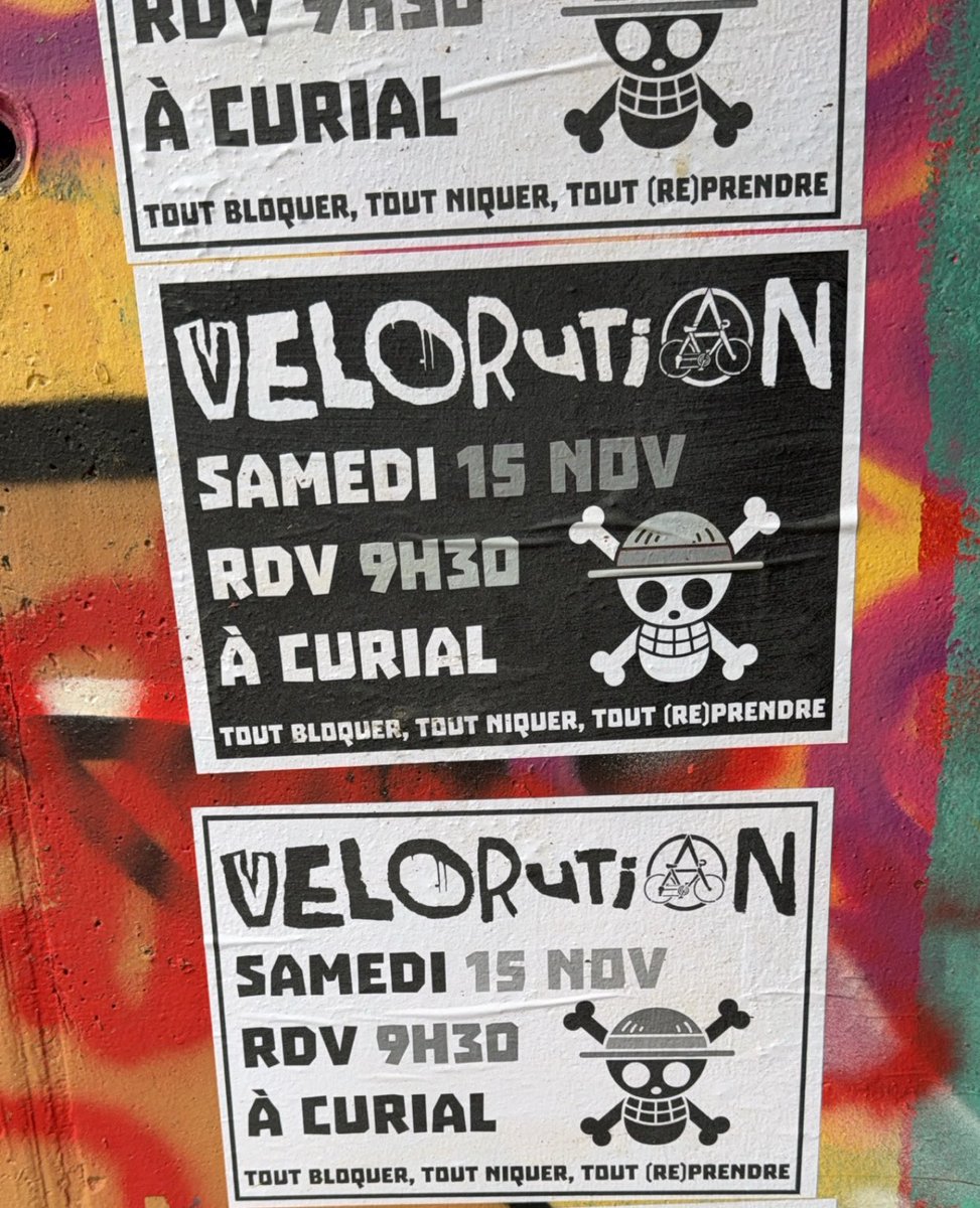 HdoPlus's tweet photo. One Piece est réellement en train de devenir un symbole de révolte reconnu à travers le monde.  

Indonésie, Madagascar, Népal, Maroc, France, Philippines, Pérou…

Contre tous les responsables qui usent de leur pouvoir pour leur intérêt propre, plutôt que pour celui de ceux qu’ils sont censés représenter. 

Vu aujourd’hui par un membre de l’équipe.