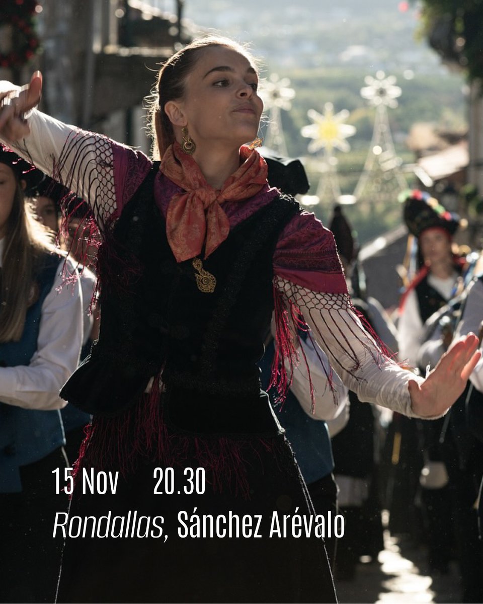 🎥 O novo filme de <a href="/sanchezarevalo/">Dani Sánchez Arévalo</a>, ’Rondallas’, presentarase mañá no Coliseo Noela. 
Unha produción de <a href="/BambuProdu/">Bambú Producciones</a>  

🗓️ 15 nov ás 20:30

🎟️ Convites 
Hoxe na taquilla do Coliseo Noela, de 18.00 a 20.30
Mañá na Oficina de Turismo, de 10.00 a 15.00