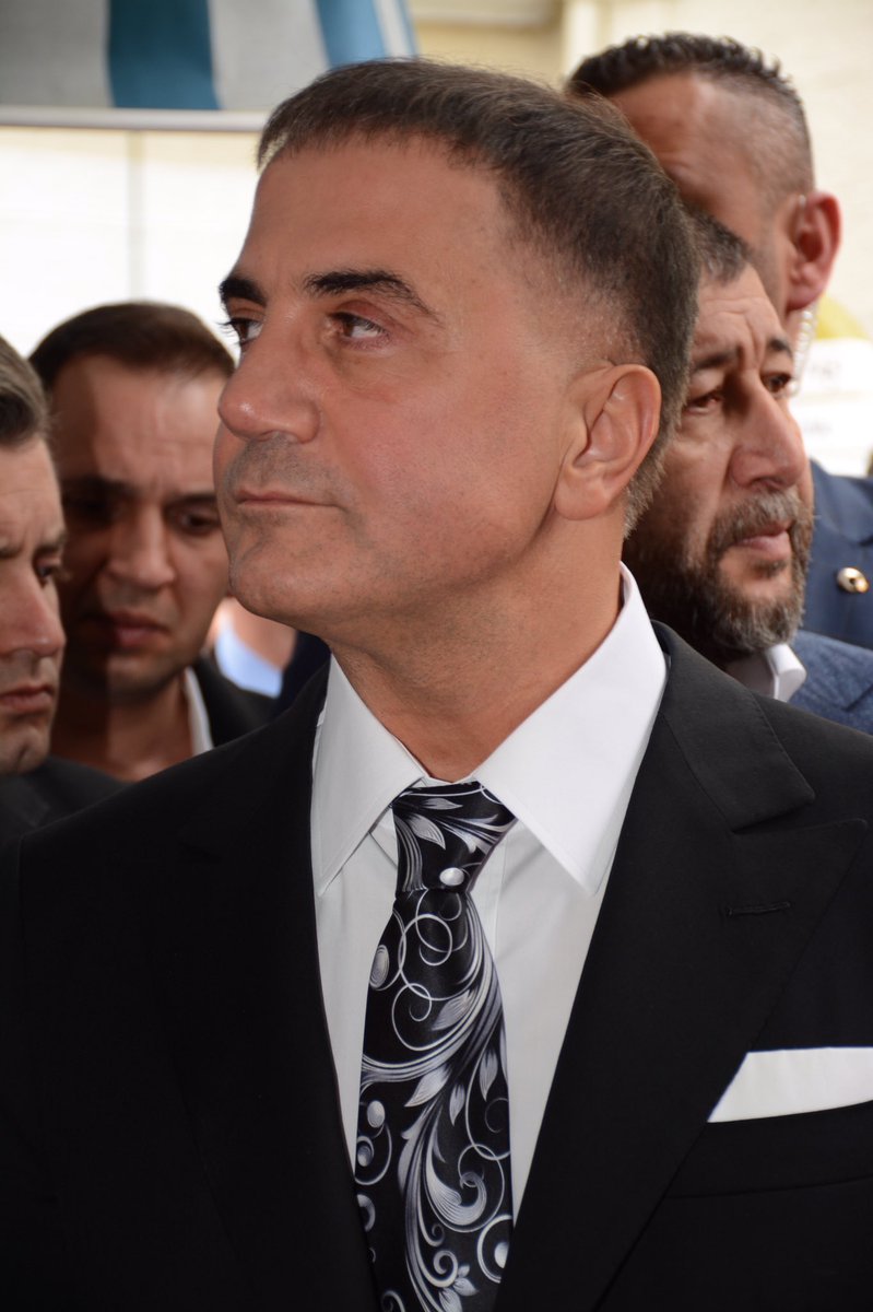 🔴 Sedat Peker'in avukatı Ersan Barkın, Peker'in Rojin'in davasına destek vereceğini duyurdu:

Kendisinden rıza aldım, Sayın Peker'de o dosyaya dair desteğini başka bir anlam yükleyerek açıklayacak.

(Sözcü Tv)