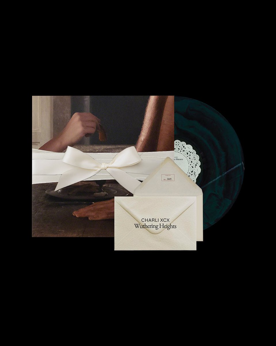 charli_xcx's tweet image. The Wuthering Heights Collectors Edition vinyl is now available to pre order. This is the only special edition vinyl we’ve created for this album. Once sold out, they will not be released again. Enjoy. Full description on my store page xx

charlixcx.lnk.to/whvinyl